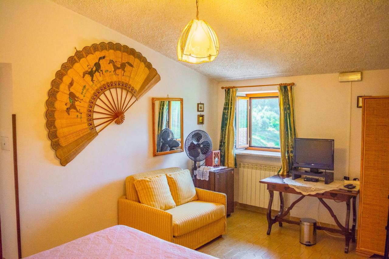Villa La Voce Del Vento Pastena  外观 照片